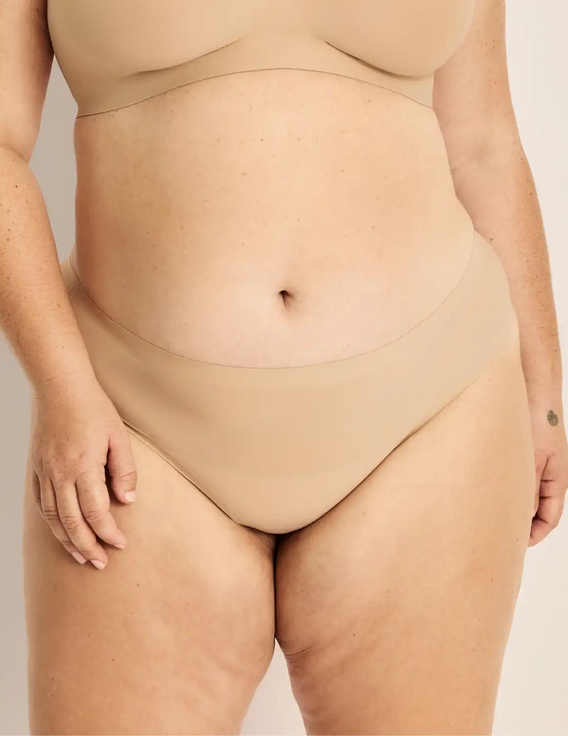 Essential No-Show Thong