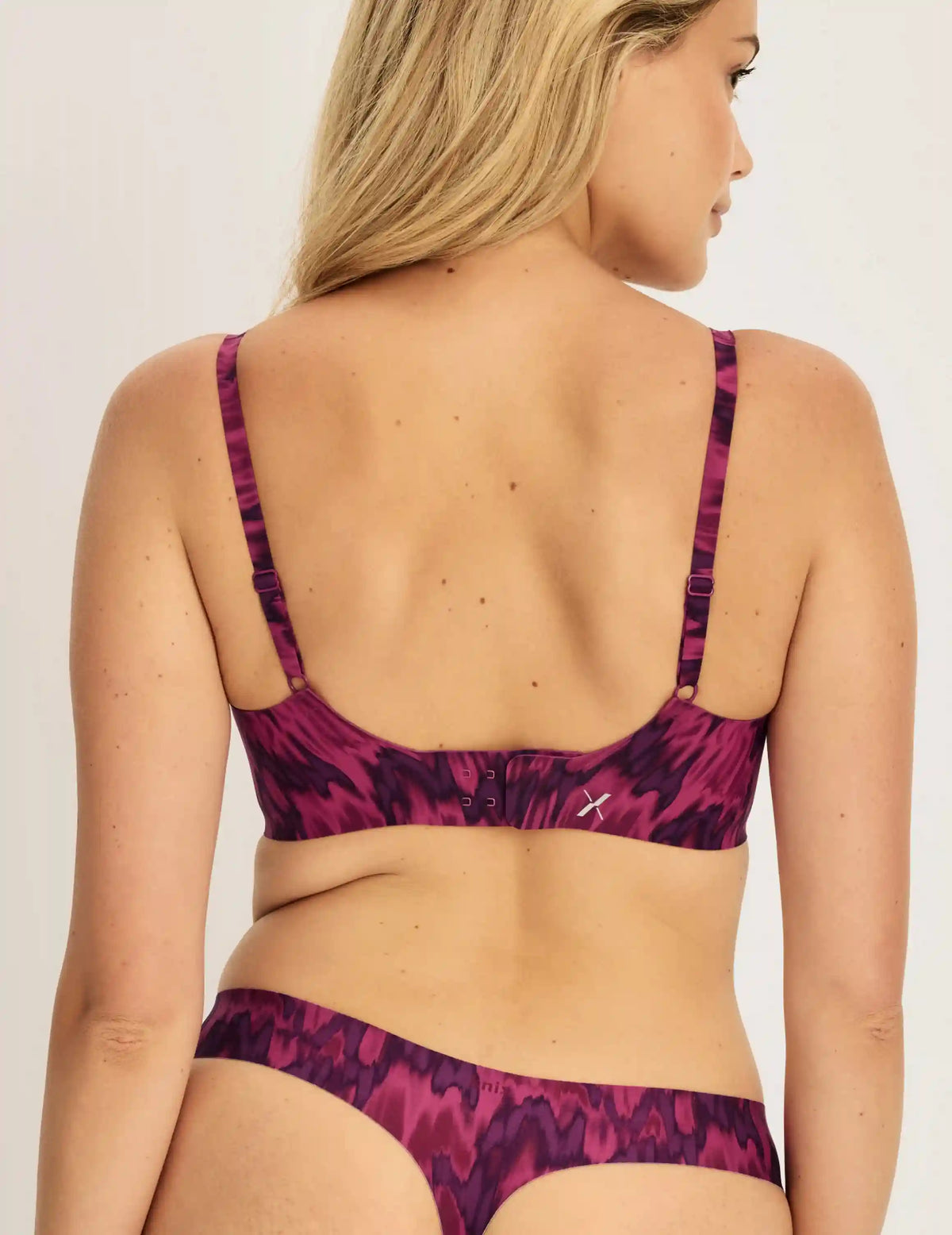Super Leakproof® No-Show Thong