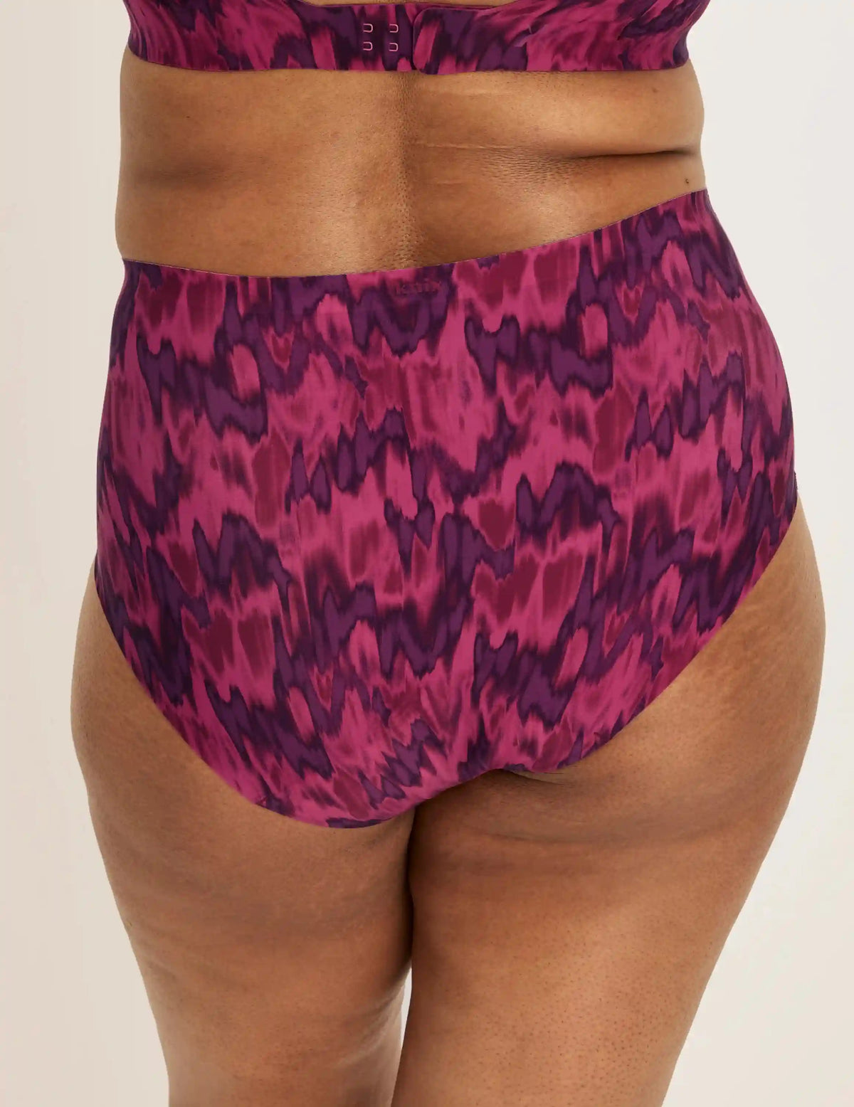 Super Leakproof® No-Show High Rise
