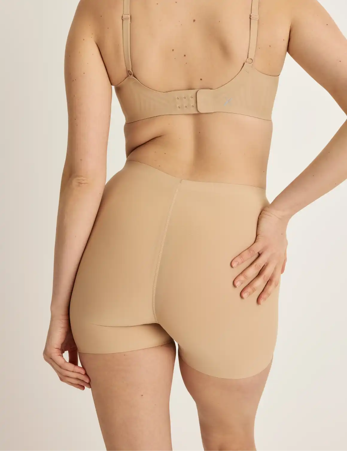 Shortie Thigh Saver® 4”