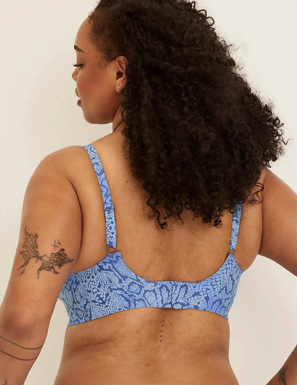 Revolution V-Neck Bra