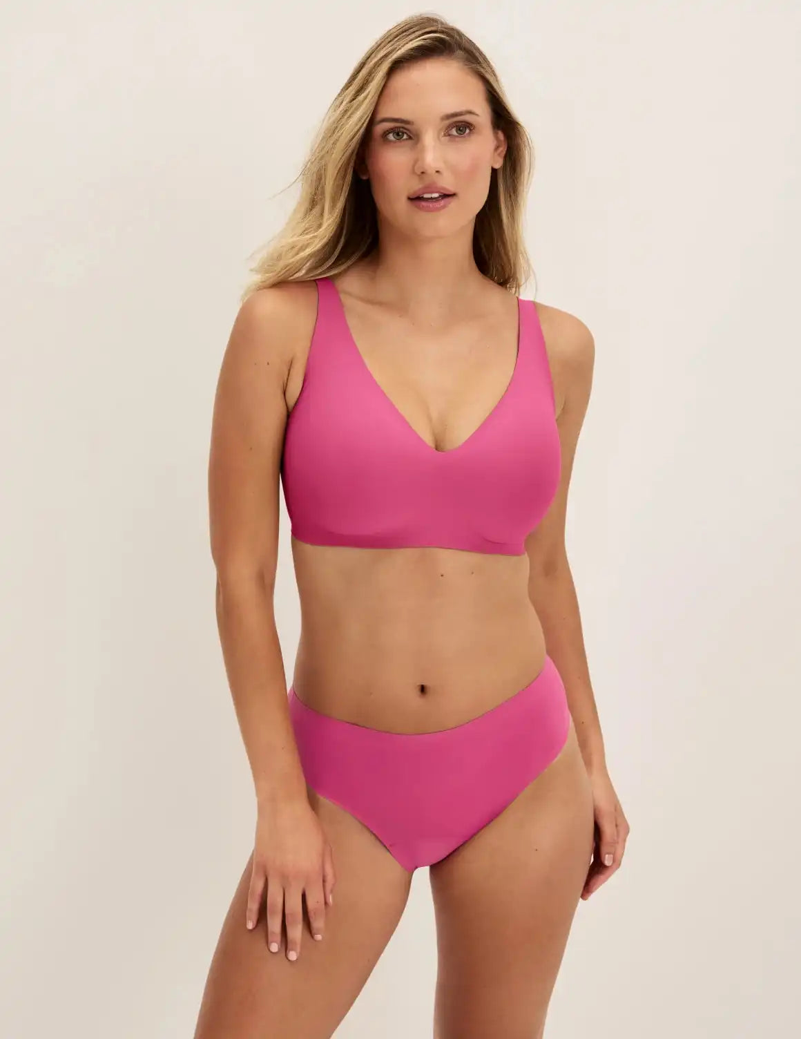 Revolution V-Neck Bra - Last Call