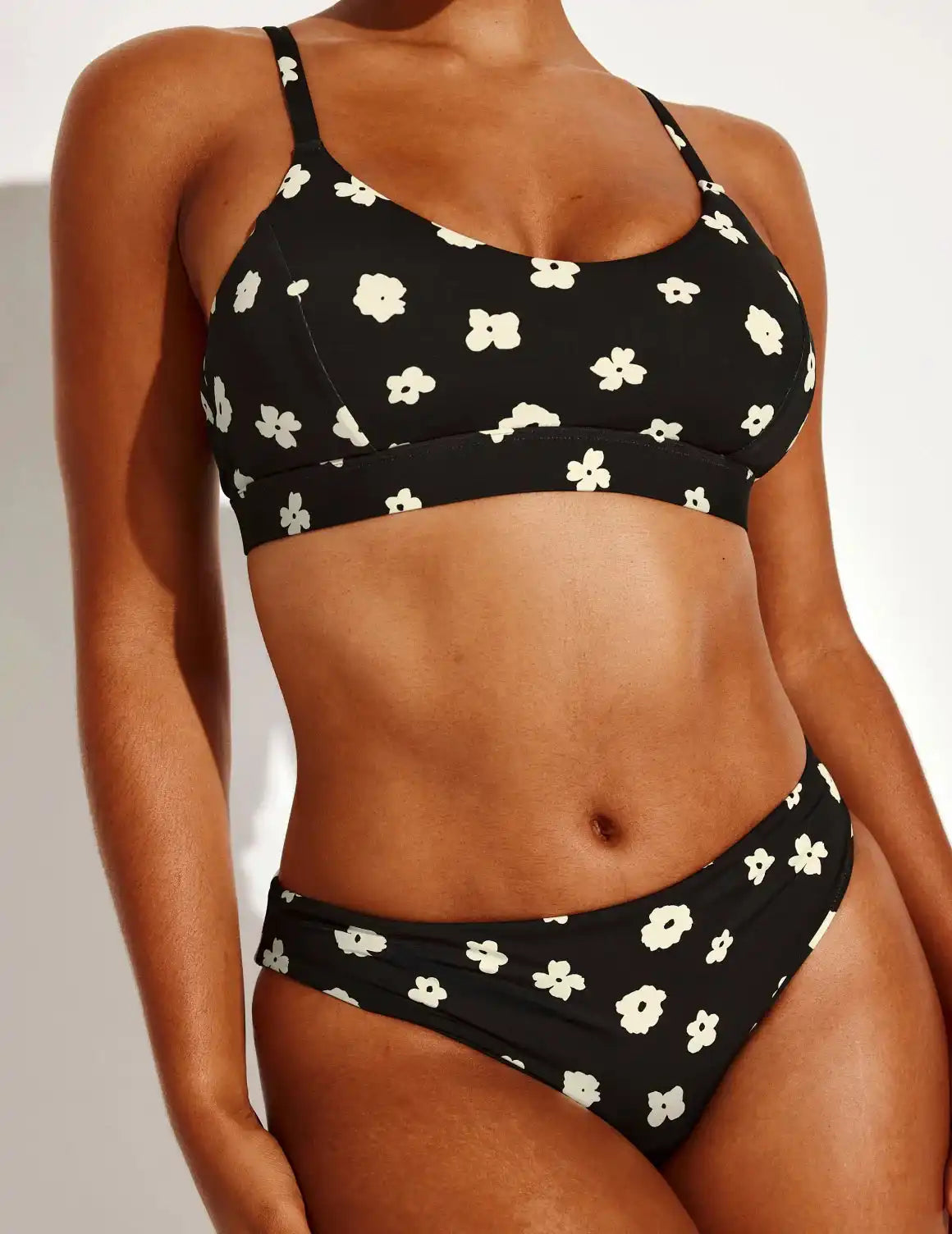 Scoop Bikini Top - Last Call